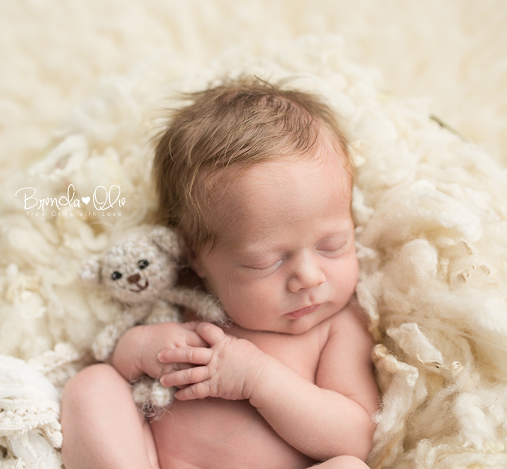 Newborn shoot van deze mooie kleine dame