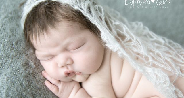 Newborn Fotografie fotoshoot in Moordrecht