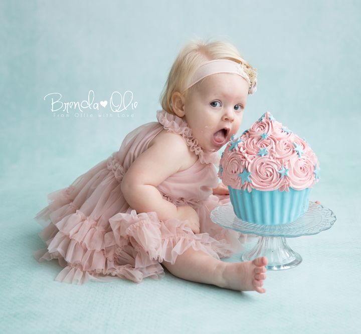 Smash cake shoot